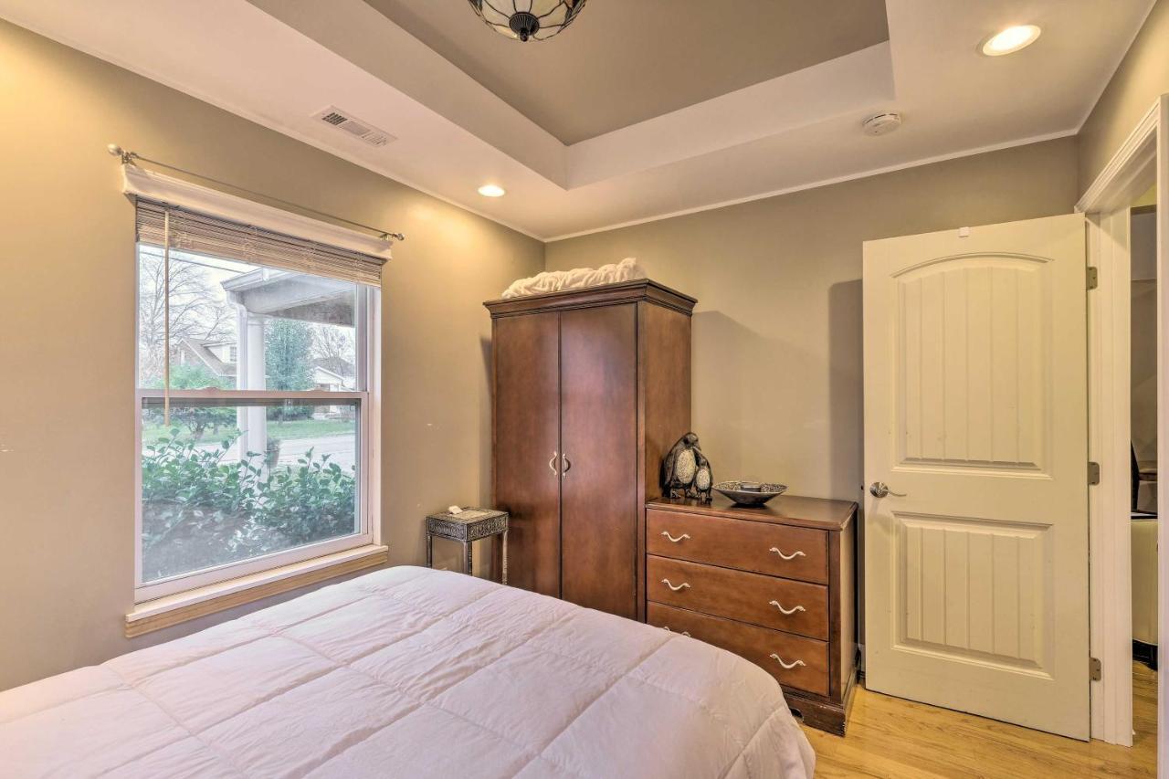 Luxe Lyndon Home Less Than 11 Mi To Dtwn Louisville! Extérieur photo